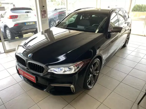 BMW M550d 2017 - 44900 EUR, 138217 km - AUTO.MOTO.pt - 138217km - foto 19 de 55