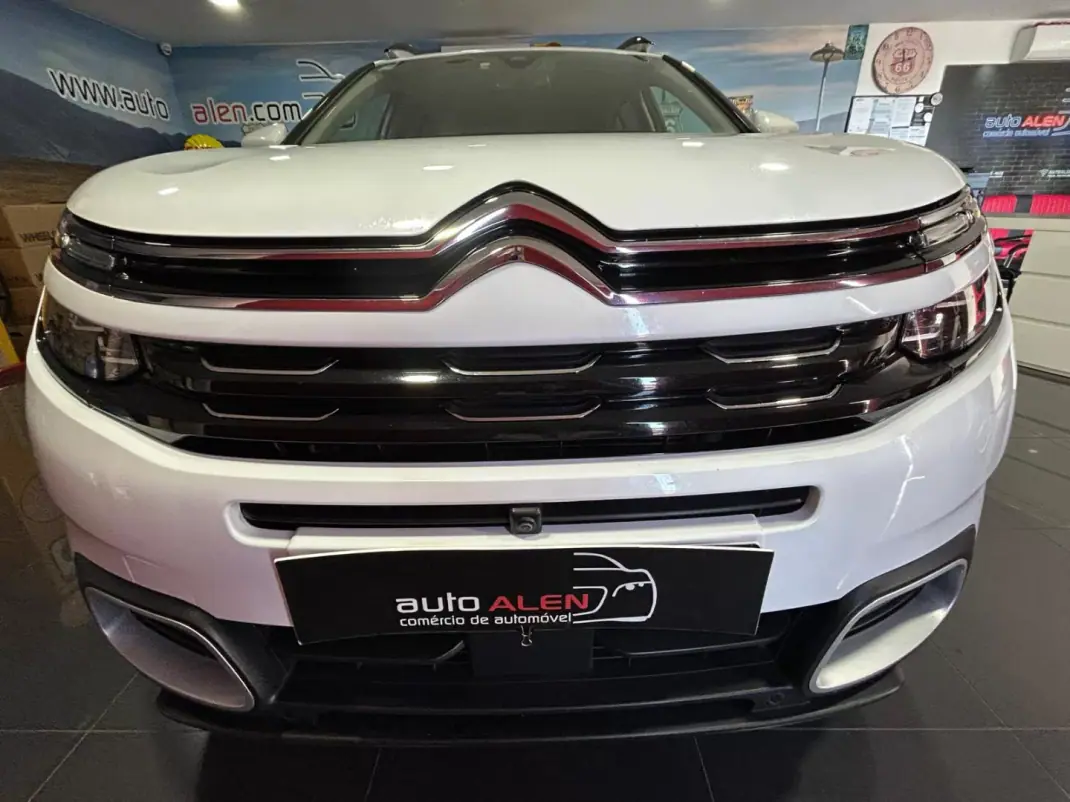 Citroën C5 Aircross 2019 - 18900 EUR, 162000 km - AUTO.MOTO.pt - 162000km - foto 2 de 28