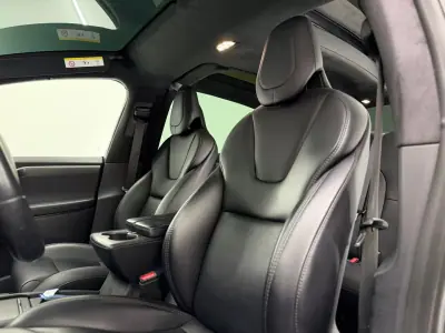 Tesla Model X 2018 - 31999 EUR, 151000 km - AUTO.MOTO.pt - 151000km - foto 21 de 23