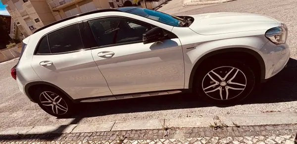 Mercedes-Benz GLA 180 d 7G-DCT Activity Edition 2017 Diesel
