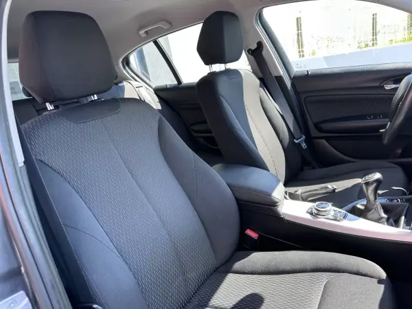 BMW 116 2017 - 13900 EUR, 240000 km - AUTO.MOTO.pt - 240000km - foto 38 de 39