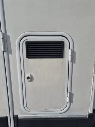 Fiat Ducato 2003 - 24897 EUR, 74000 km - AUTO.MOTO.pt - 74000km - foto 8 de 38