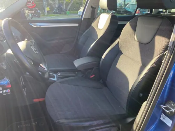 Skoda Octavia Break 2020 - 13990 EUR, 220634 km - AUTO.MOTO.pt - 220634km - foto 18 de 26