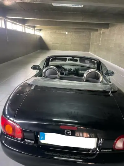 Mazda MX-5 1999 - 8750 EUR, 230000 km - AUTO.MOTO.pt - 230000km - foto 6 de 11