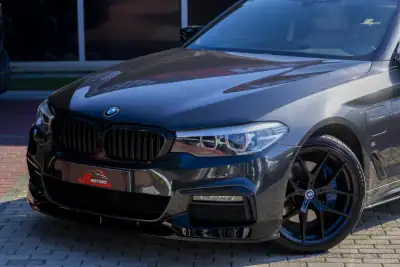 BMW 530e 2019 - 26850 EUR, 181810 km - AUTO.MOTO.pt - 181810km - foto 9 de 47