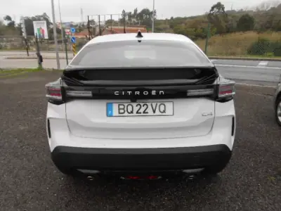Citroën C4 2025 - 23500 EUR, 17074 km - AUTO.MOTO.pt - 17074km - foto 6 de 14