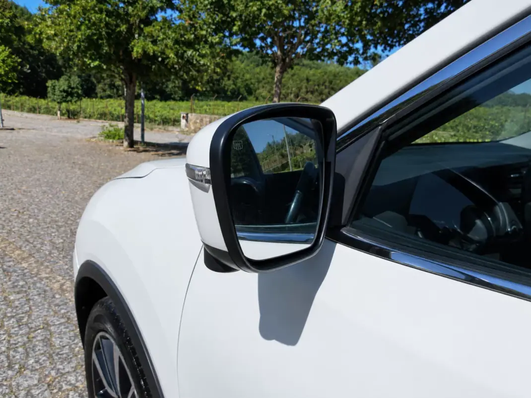 Nissan X-Trail 2017 - 18990 EUR, 179000 km - 179000km - foto 21 de 54