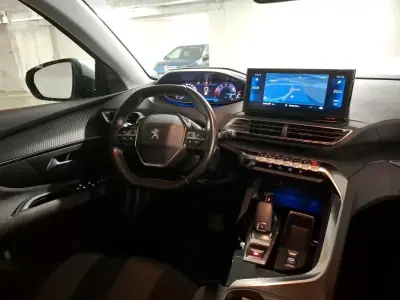 Peugeot 3008 2021 - 18990 EUR, 156304 km - AUTO.MOTO.pt - 156304km - foto 5 de 10