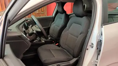 Renault Clio VAN 1.5 Blue DCi AIR NAV 2020 - 14220 EUR, 88186 km - AUTO.MOTO.pt - 88186km - foto 41 de 54