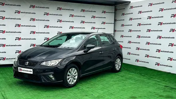 SEAT Ibiza 2017 - 10850 EUR, 113370 km - AUTO.MOTO.pt - 113370km - foto 3 de 20