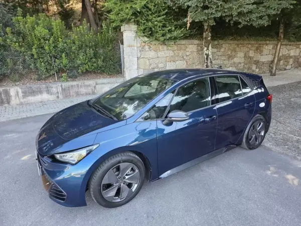 Cupra Born 2022 - 24499 EUR, 88036 km - AUTO.MOTO.pt - 88036km - foto 25 de 53
