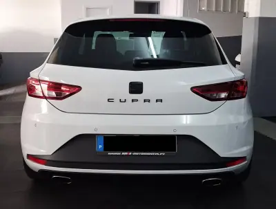 SEAT Leon 2014 - 19850 EUR, 156000 km - AUTO.MOTO.pt - 156000km - foto 5 de 24
