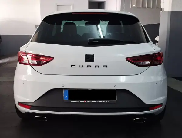 SEAT Leon 2014 - 19850 EUR, 156000 km - AUTO.MOTO.pt - 156000km - foto 5 de 24