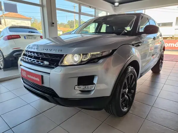 Land Rover Range Rover Evoque 2014 - 19250 EUR, 158700 km - AUTO.MOTO.pt - 158700km - foto 5 de 37
