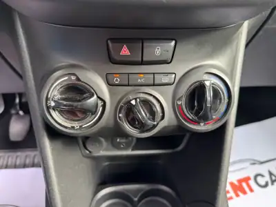 Peugeot 208 VAN 1.6 HDi Premium 2017 - 11750 EUR, 95494 km - AUTO.MOTO.pt - 95494km - foto 9 de 15