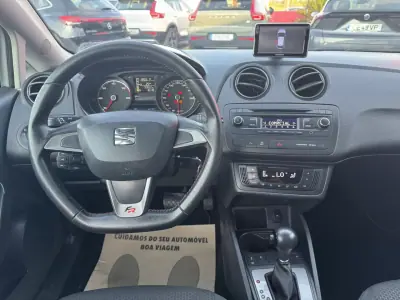 SEAT Ibiza 2014 - 11500 EUR, 93000 km - AUTO.MOTO.pt - 93000km - foto 9 de 41