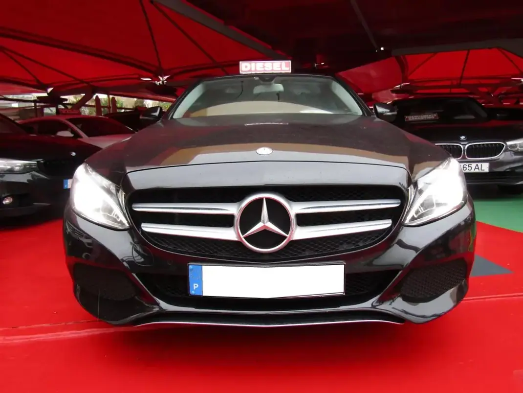 Mercedes-Benz C 200 2016 - 23900 EUR, 174130 km - 174130km - foto 6 de 22