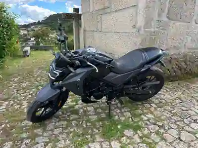 SYM HD 125 2020 - 1950 EUR, 17700 km - AUTO.MOTO.pt - 17700km - foto 2 de 8