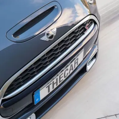 MINI Cooper 2015 - 19999 EUR, 172000 km - AUTO.MOTO.pt - 172000km - foto 8 de 24