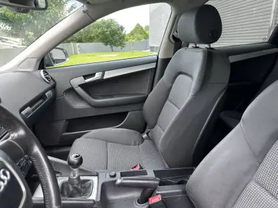 Audi A3 Sportback 2007 - 6900 EUR, 350000 km - AUTO.MOTO.pt - 350000km - foto 35 de 49