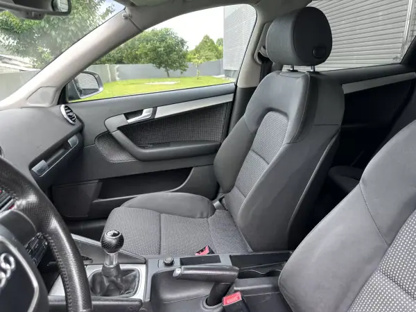 Audi A3 Sportback 2007 - 5900 EUR, 350000 km - AUTO.MOTO.pt - 350000km - foto 35 de 49