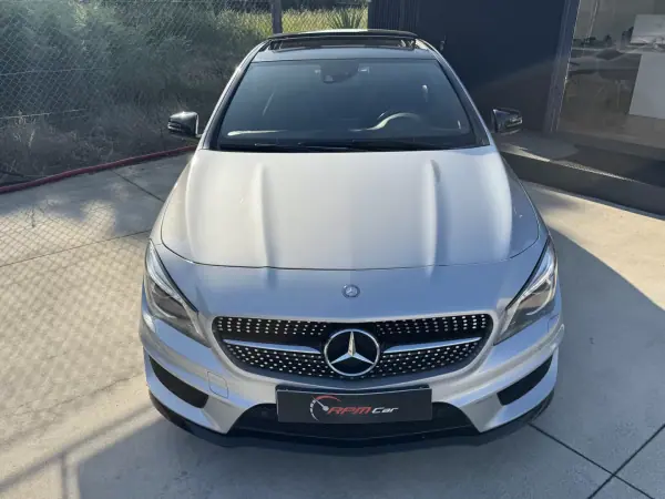 Mercedes-Benz CLA 220 2014 - 19999 EUR, 175000 km - AUTO.MOTO.pt - 175000km - foto 12 de 23