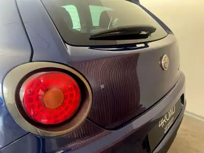 Alfa Romeo MiTo 2016 - 9999 EUR, 135500 km - AUTO.MOTO.pt - 135500km - foto 46 de 60