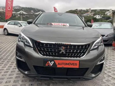 Peugeot 3008 2020 - 17950 EUR, 93626 km - AUTO.MOTO.pt - 93626km - foto 2 de 12