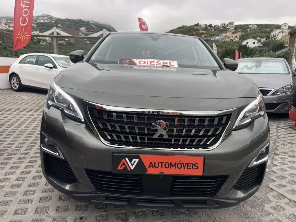 Peugeot 3008 2020 - 17950 EUR, 93626 km - AUTO.MOTO.pt - 93626km - foto 2 de 12
