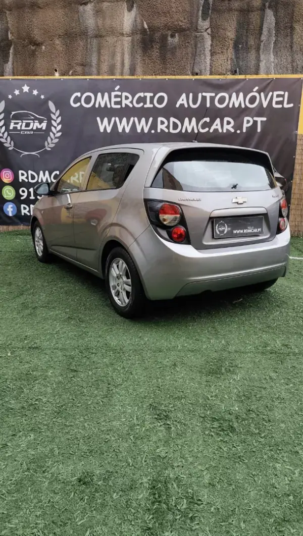 Chevrolet Aveo 2012 - 3990 EUR, 200000 km - AUTO.MOTO.pt - 200000km - foto 3 de 13