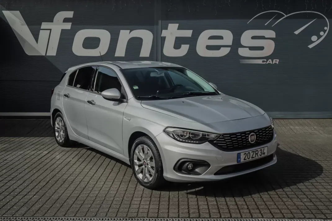 Fiat Tipo 2019 - 11880 EUR, 100620 km - AUTO.MOTO.pt - 100620km - foto 1 de 22