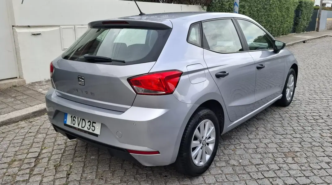 SEAT Ibiza 2018 - 10900 EUR, 184500 km - 184500km - foto 4 de 17