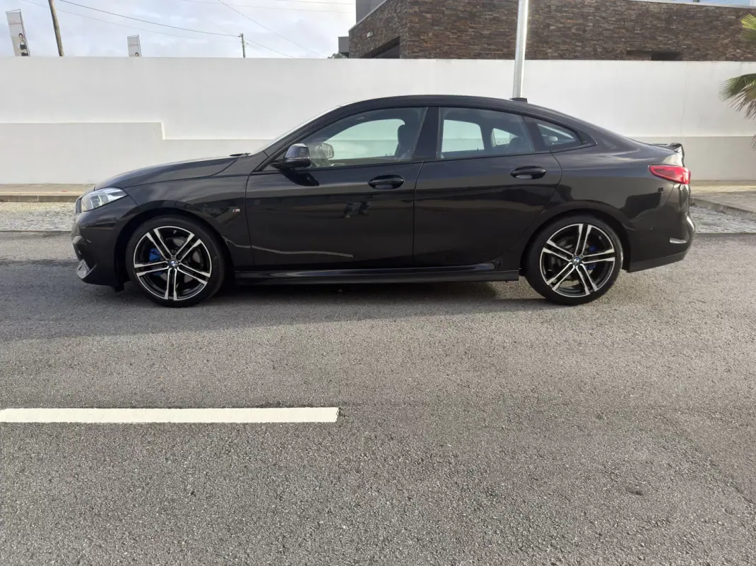 BMW 218 Gran Coupé 2021 - 25500 EUR, 121584 km - AUTO.MOTO.pt - 121584km - foto 4 de 23