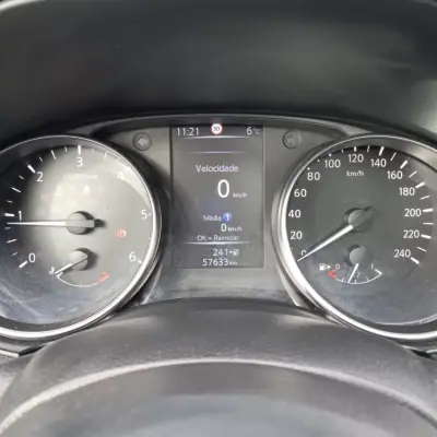 Nissan Qashqai 2018 - 17650 EUR, 57000 km - AUTO.MOTO.pt - 57000km - foto 10 de 15