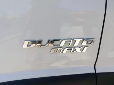 Fiat Doblo 2016 - 20000 EUR, 183000 km - AUTO.MOTO.pt - 183000km - foto 21 de 43