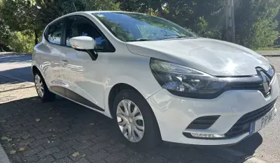 Renault Clio 2018 - 11500 EUR, 162000 km - 162000km - foto 2 de 11
