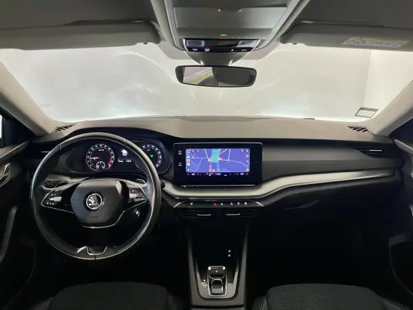 Skoda Octavia Break 2022 — photo 3 of 34