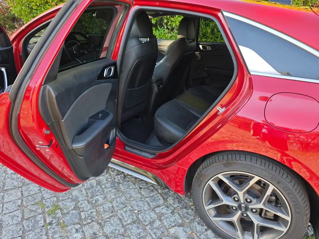 Kia ProCeed 2019 - 19500 EUR, 116500 km - 116500km - foto 5 de 7