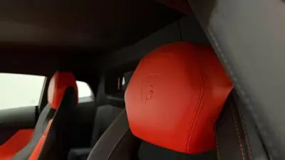 Lamborghini Aventador 2012 - 349900 EUR, 17929 km - AUTO.MOTO.pt - 17929km - foto 31 de 39