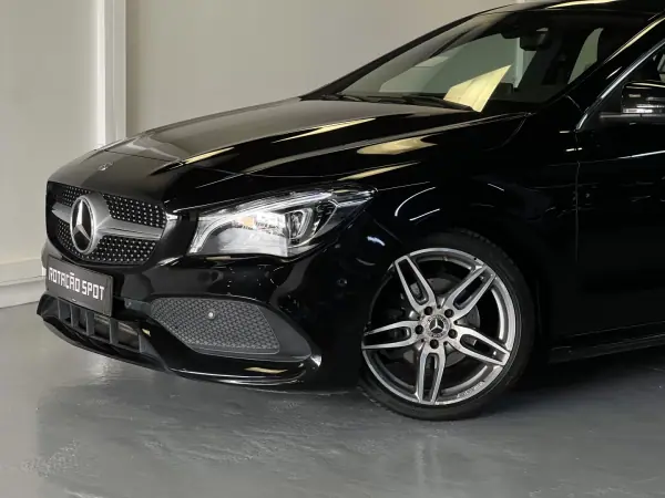 Mercedes-Benz CLA 180 2018 - 19990 EUR, 135000 km - AUTO.MOTO.pt - 135000km - foto 20 de 39