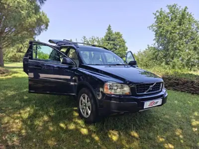 Volvo XC 90 2005 - 8490 EUR, 243750 km - AUTO.MOTO.pt - 243750km - foto 20 de 35