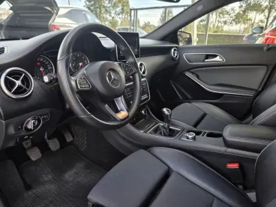 Mercedes-Benz A 180 2016 - 15990 EUR, 163000 km - AUTO.MOTO.pt - 163000km - foto 15 de 31