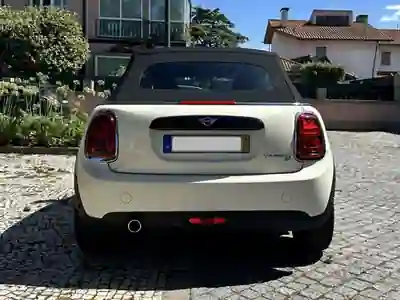 MINI Cooper 2018 - 18500 EUR, 48000 km - AUTO.MOTO.pt - 48000km - foto 3 de 28