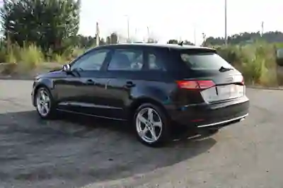 Audi A3 Sportback 2018 — foto 6 de 15