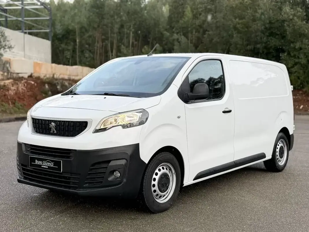 Peugeot EXPERT 1.6 BlueHDi L2H1 Premium 2019 - 12900 EUR, 173010 km - AUTO.MOTO.pt - 173010km - foto 1 de 21