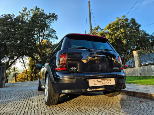 MINI Clubman 2009 - 8500 EUR, 195000 km - AUTO.MOTO.pt - 195000km - foto 7 de 18