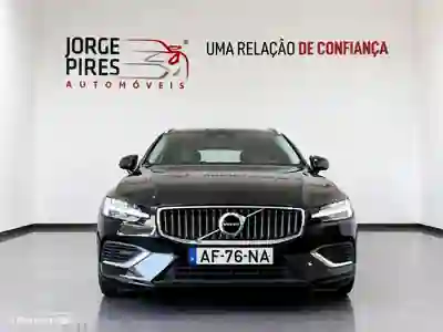 Volvo V60 2021 - 25990 EUR, 82125 km - AUTO.MOTO.pt - 82125km - foto 9 de 51