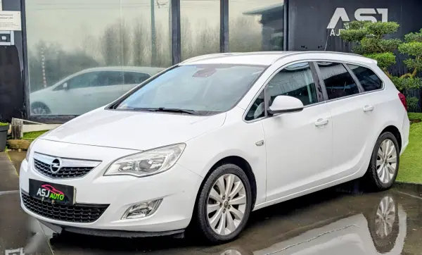 Opel Astra Sports Tourer 2012 - 3900 EUR, 274564 km - AUTO.MOTO.pt - 274564km - foto 2 de 19