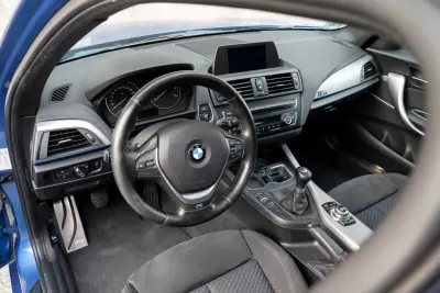 BMW 120 2013 - 16990 EUR, 170000 km - AUTO.MOTO.pt - 170000km - foto 20 de 37