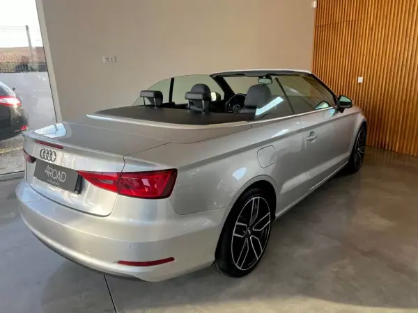 Audi A3 Cabrio 2015 - 17500 EUR, 150000 km - AUTO.MOTO.pt - 150000km - foto 30 de 60